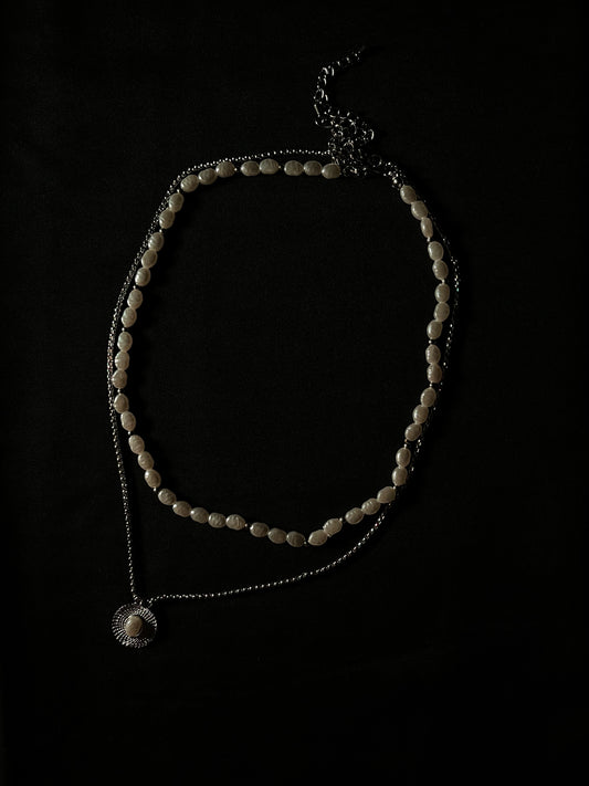 PearlDrop Neckpiece