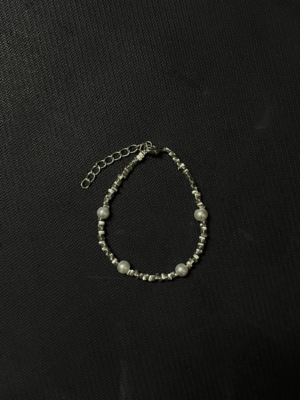 Orbit Bracelet