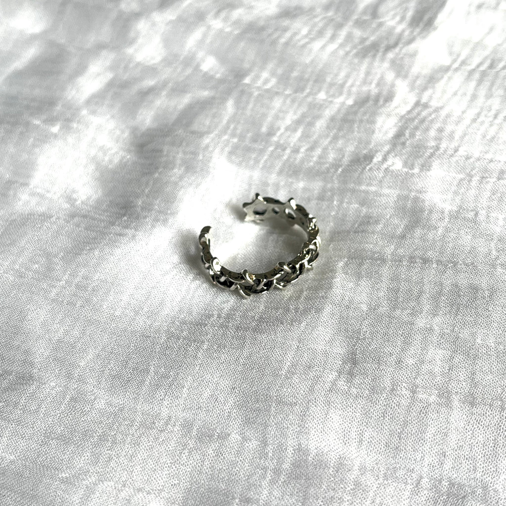Thistle Link Ring