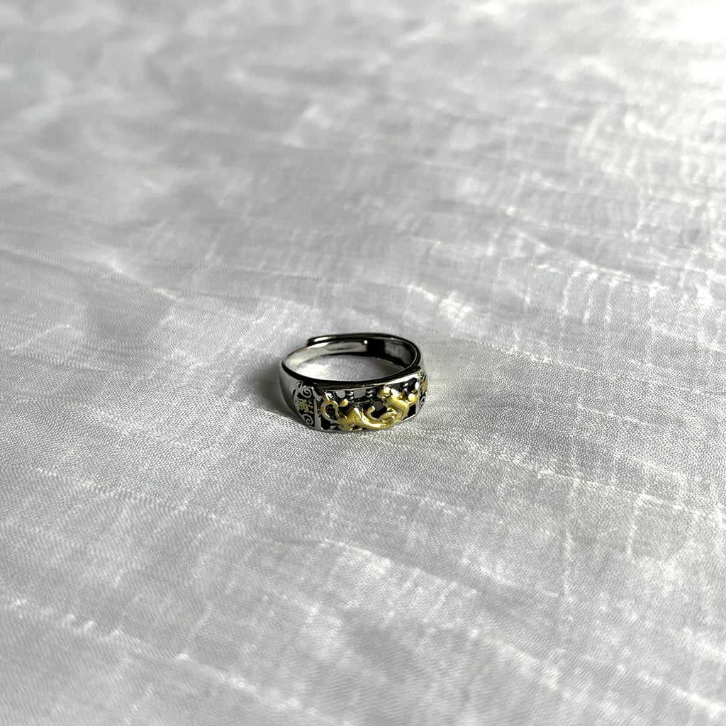 Retro Ring