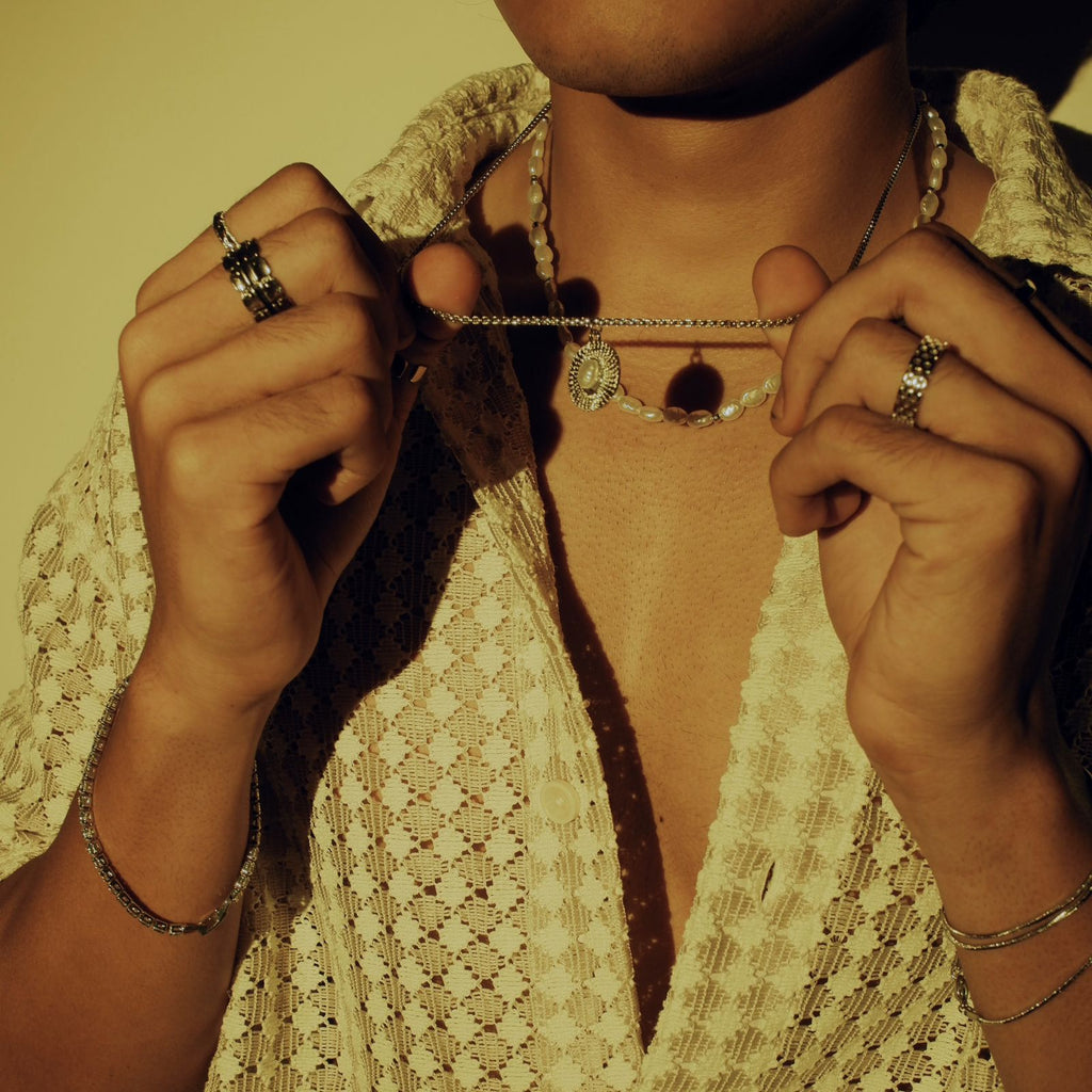 PearlDrop Neckpiece