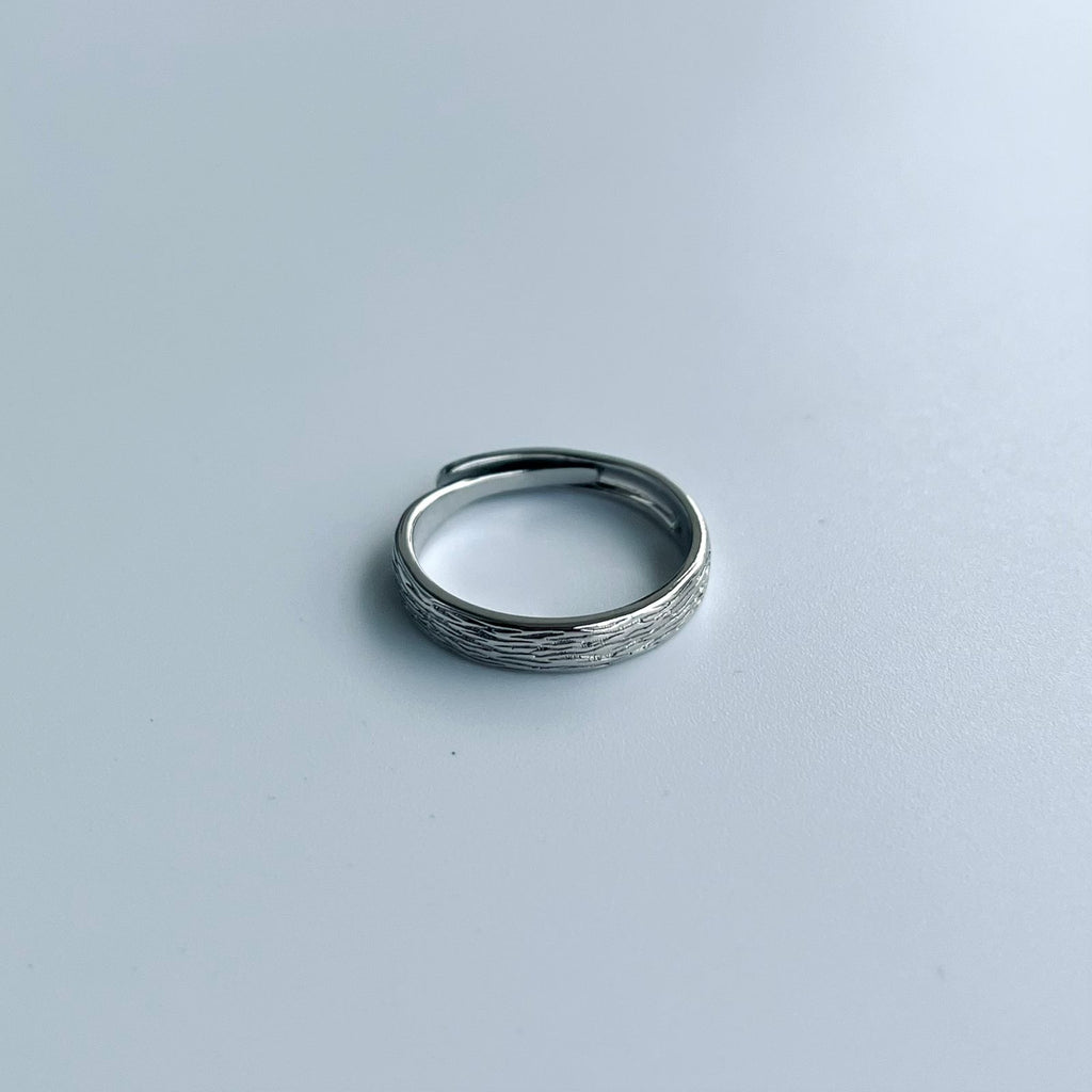 Wave Textured RIng