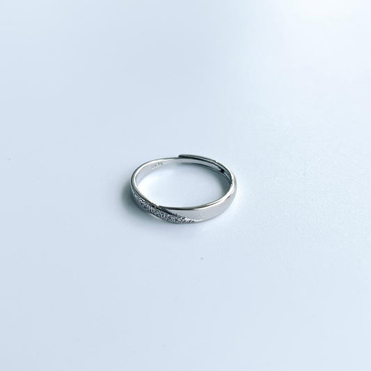 Comet Twist Ring