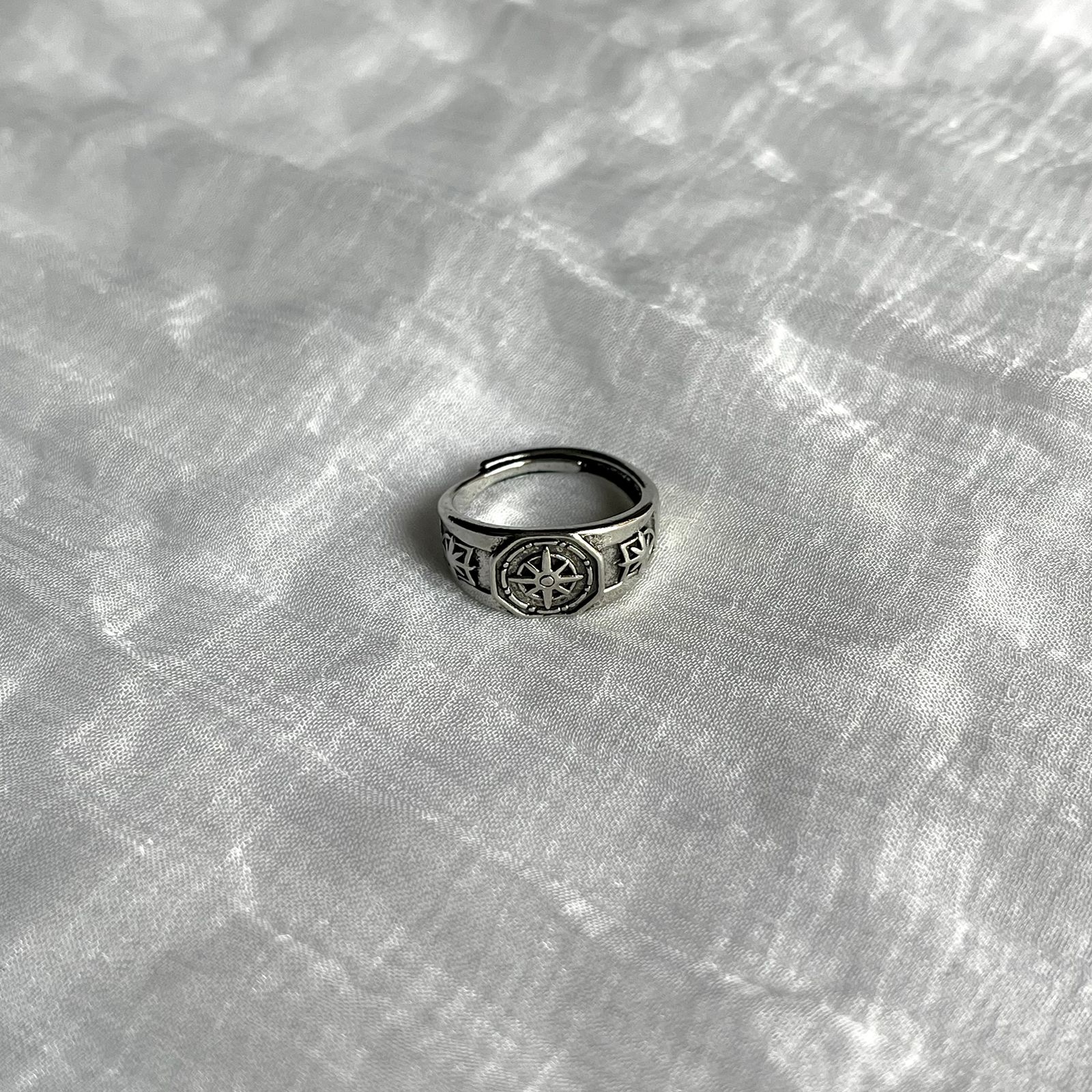 Traveller Ring